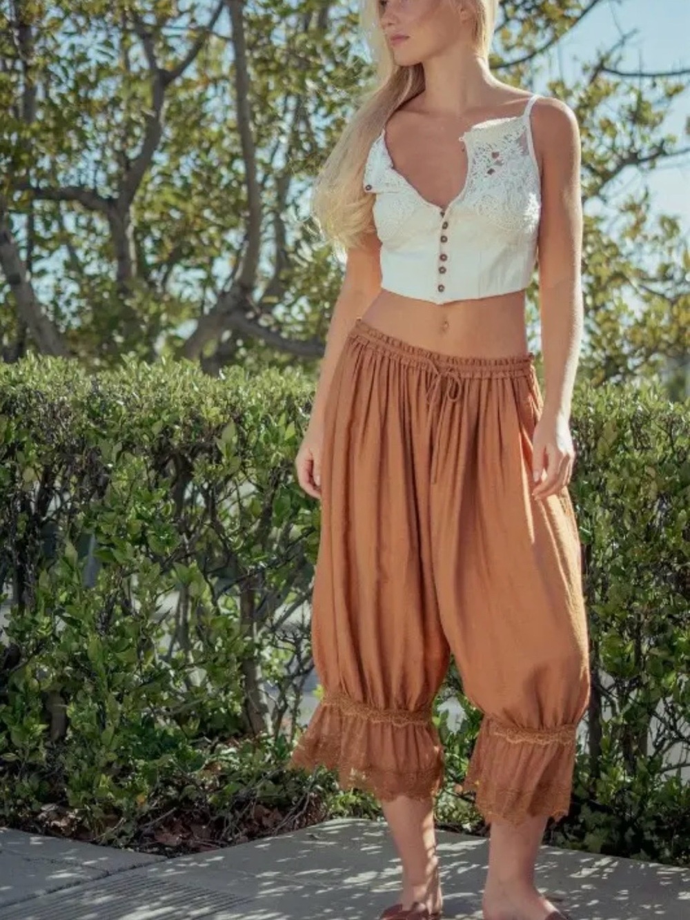 Lace-Trimmed Cropped
Bloomer Pants - Picture 2 of 4